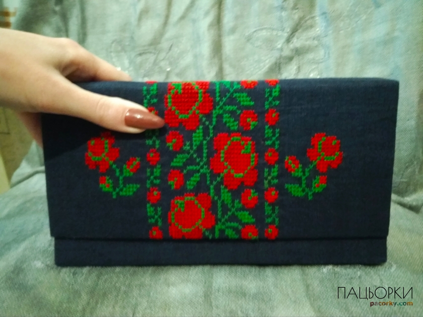 Клатч ручної роботи