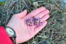 Сережки в бузкових тонах