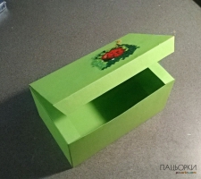 подарункова коробка