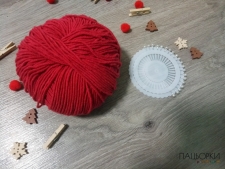 Новорічні іграшки шкарпетки
