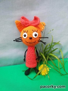 М’ягкі іграшки три кота