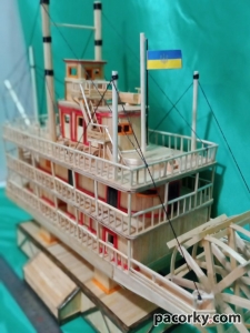Модель річкового пароплаву