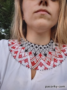 Комплект прикрас з бісеру
