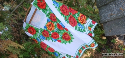 Буковинська вишивпнка