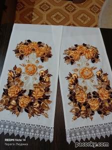 Рушник вишитий стрічками