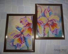 Парні картини "Іриски".  Ручна робота, вишита чеським бісером
