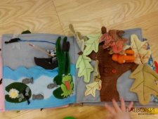 розвиваюча книжка для дітей з тканини