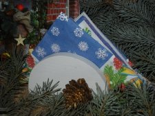 салфетниця біла деревянна