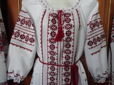 Вишите плаття