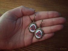 Сережки з вишивкою