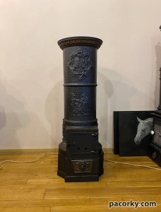 Чавунна пічка Коні висота 104см готова для використання