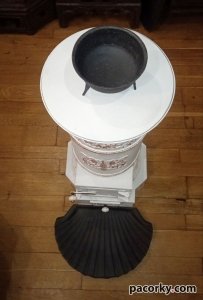 Чавунна пічка, підставка, ваза h860mm «Dolha-Rókamezői vasgyár»