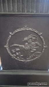 Пічка флагман 1850 року. Найбільша топка, для опалення 150м.кв  