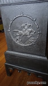 Пічка флагман 1850 року. Найбільша топка, для опалення 150м.кв  