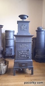 Пічка флагман 1850 року. Найбільша топка, для опалення 150м.кв  