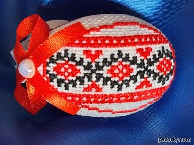 Писанки вишиті