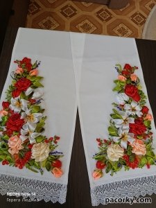 Рушник вишитий стрічками