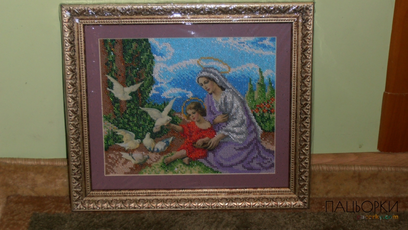 Продається ікона Богородиця і голуби