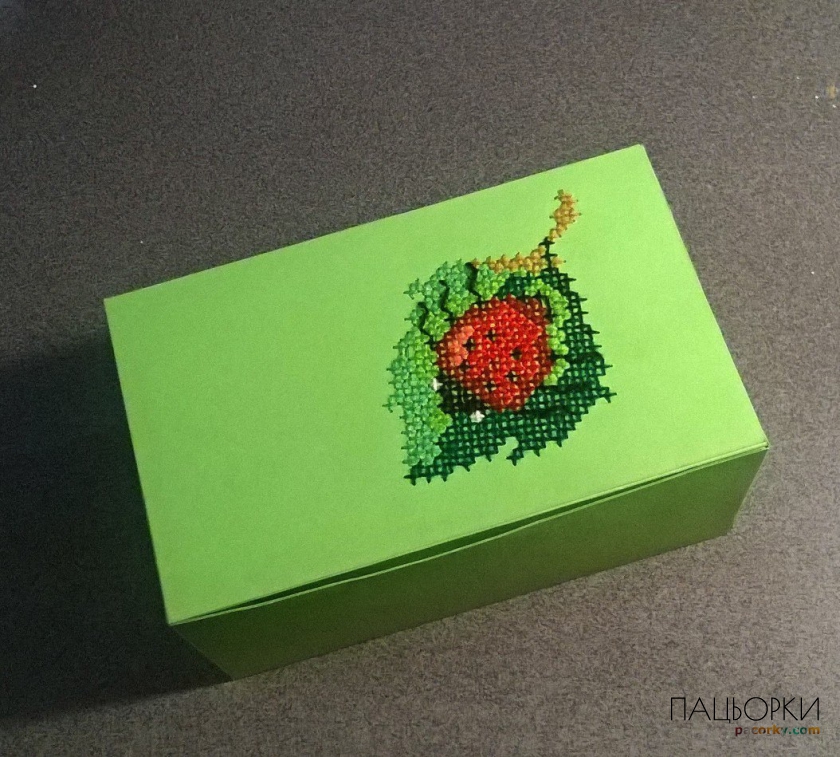 подарункова коробка