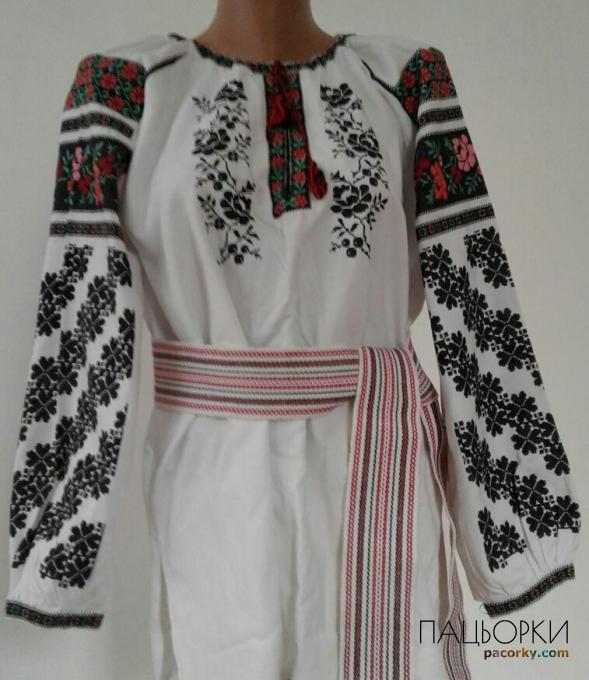 Вишиванка жіноча