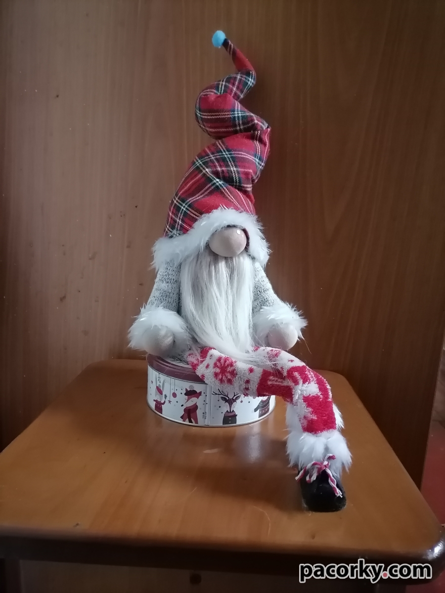 Новорічний гном